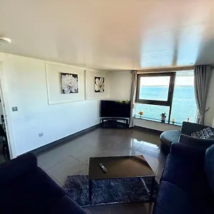 Ocean Park Apartments - Oceanfront - Free Parking And Fast Wifi Edinburgh