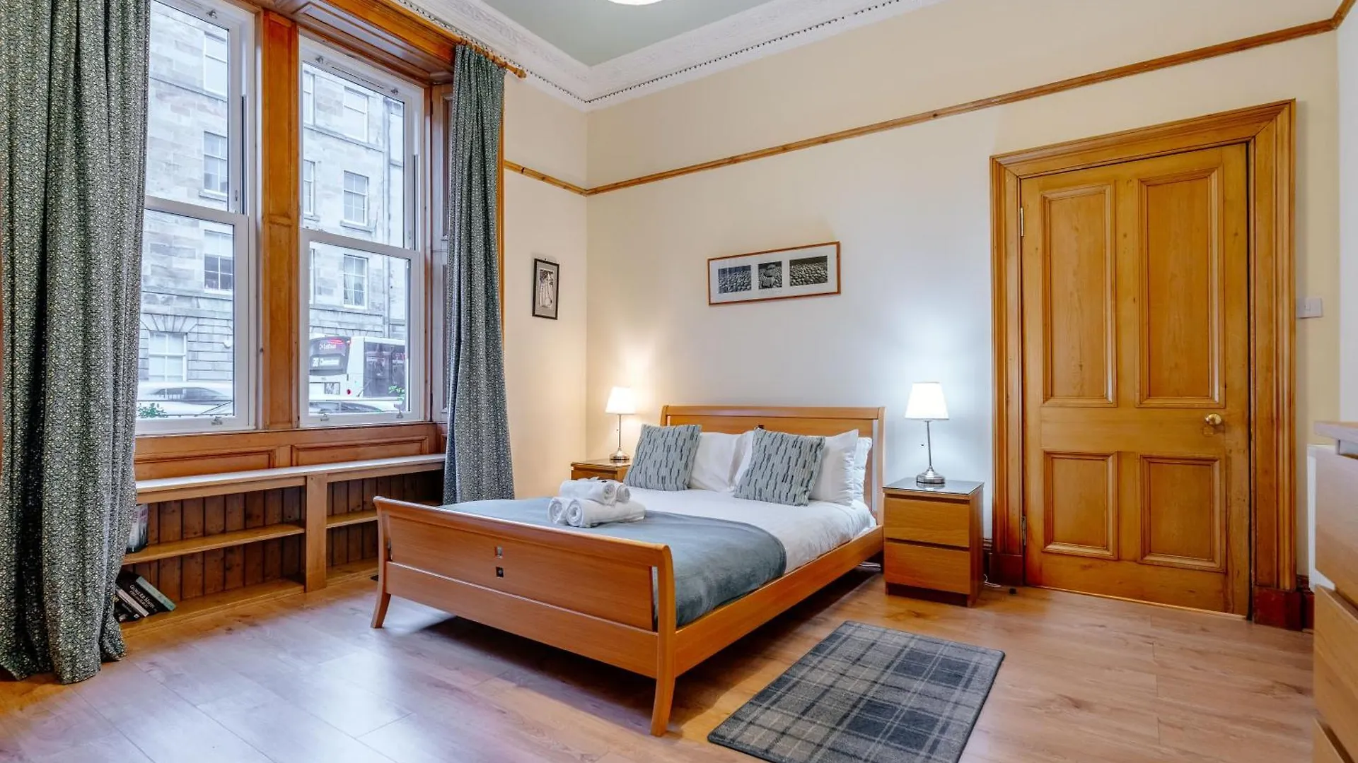Beautiful Spacious Ground Floor Newington Flat Edinburgh 0*,  United Kingdom